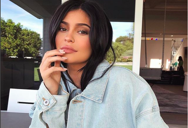 Kylie Jenner Snapchat Tweet Costs Snapchat $1 Billion