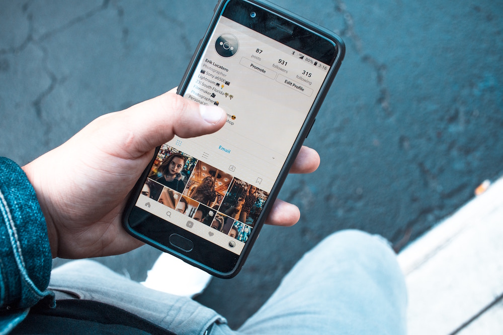 Instagram Hears Your Complaints, Prioritizes New Content in Feed